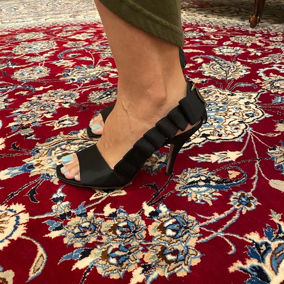 Ferregamo evening shoes - Picture 5 of 7